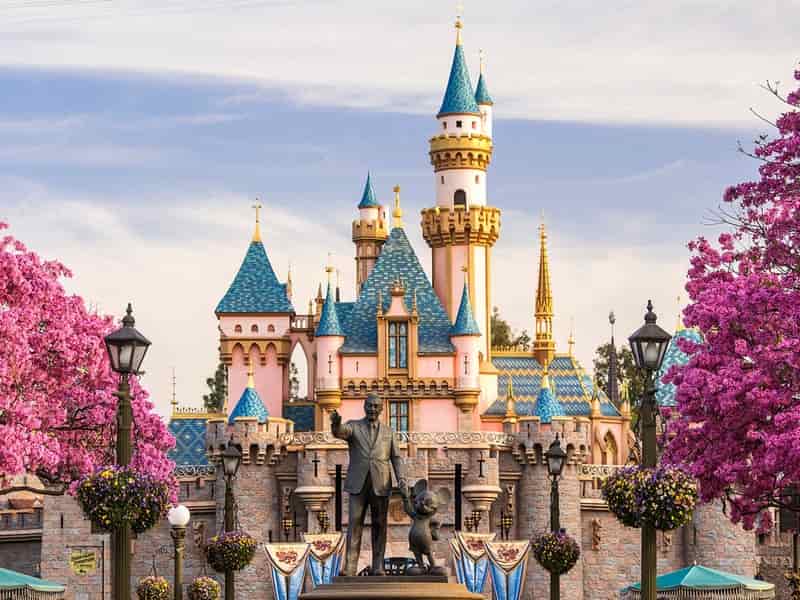 DisneyLand